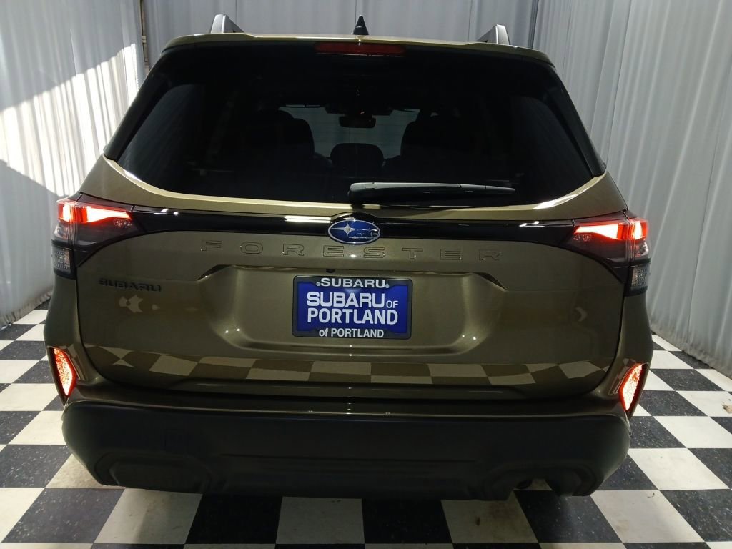 New 2025 Subaru Forester Premium AWD/4WD image 9