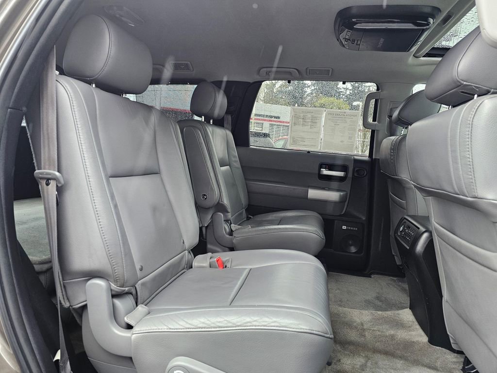 Used 2008 Toyota Sequoia Limited AWD/4WD image 12