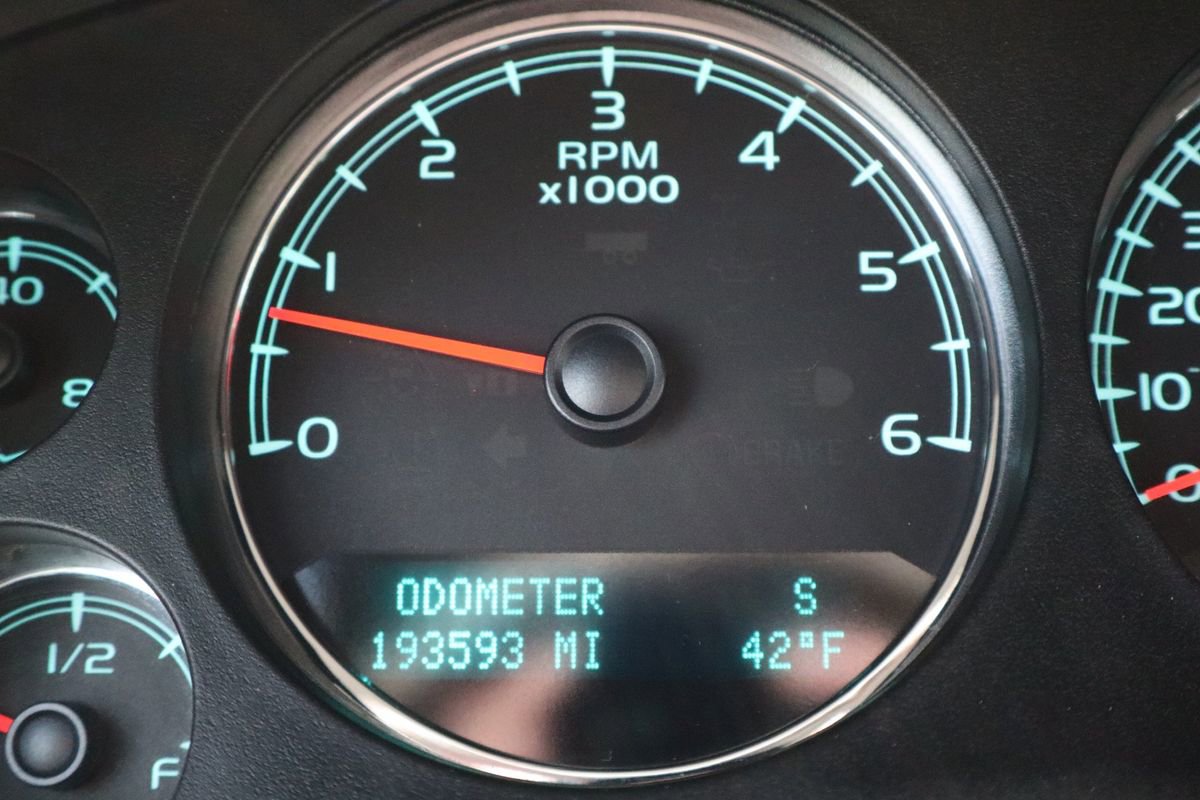 Used 2010 Chevrolet Silverado 2500 LTZ w/ Suspension Package, Off-Road image 44