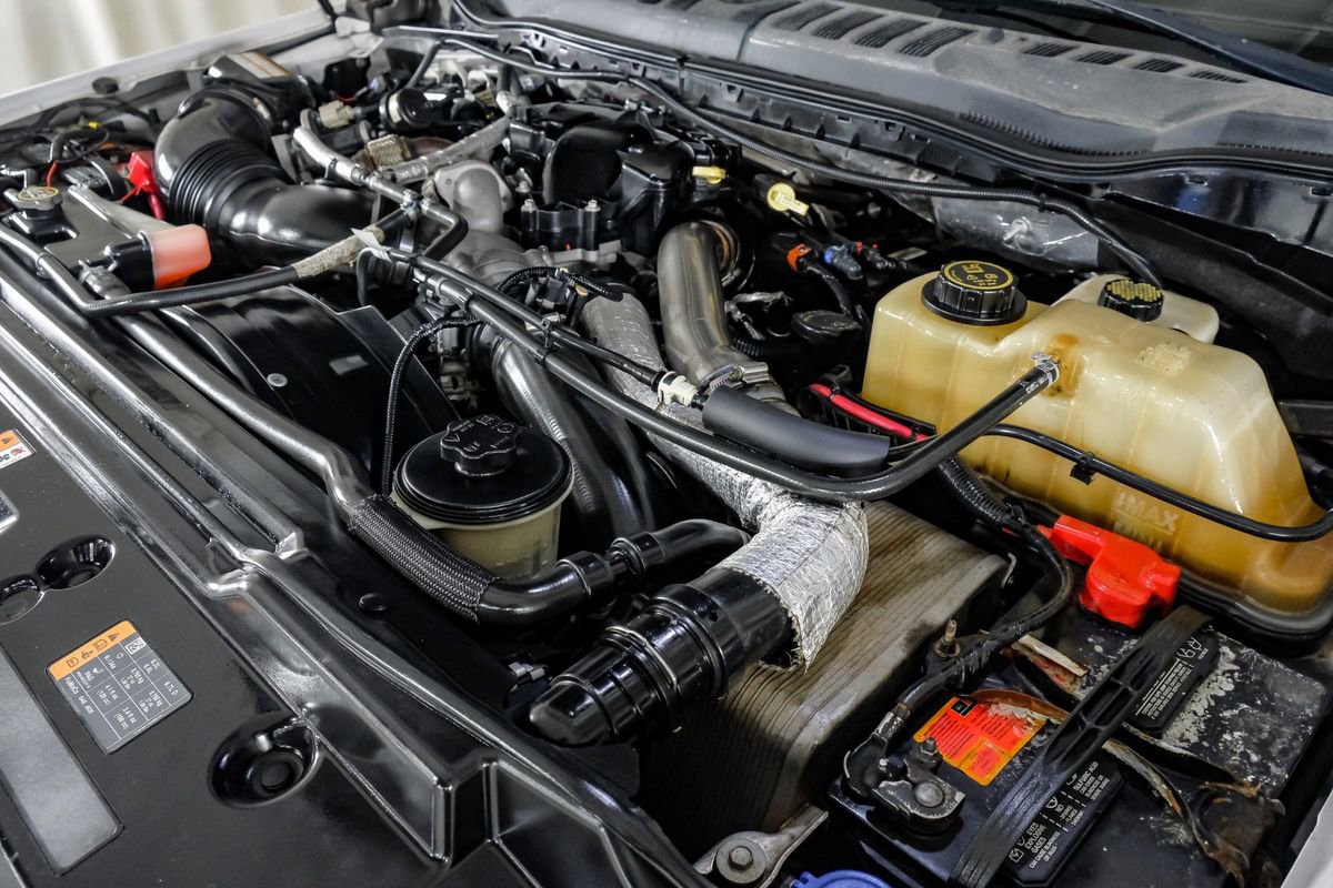 Used 2017 Ford F350 Lariat w/ Lariat Ultimate Package image 51