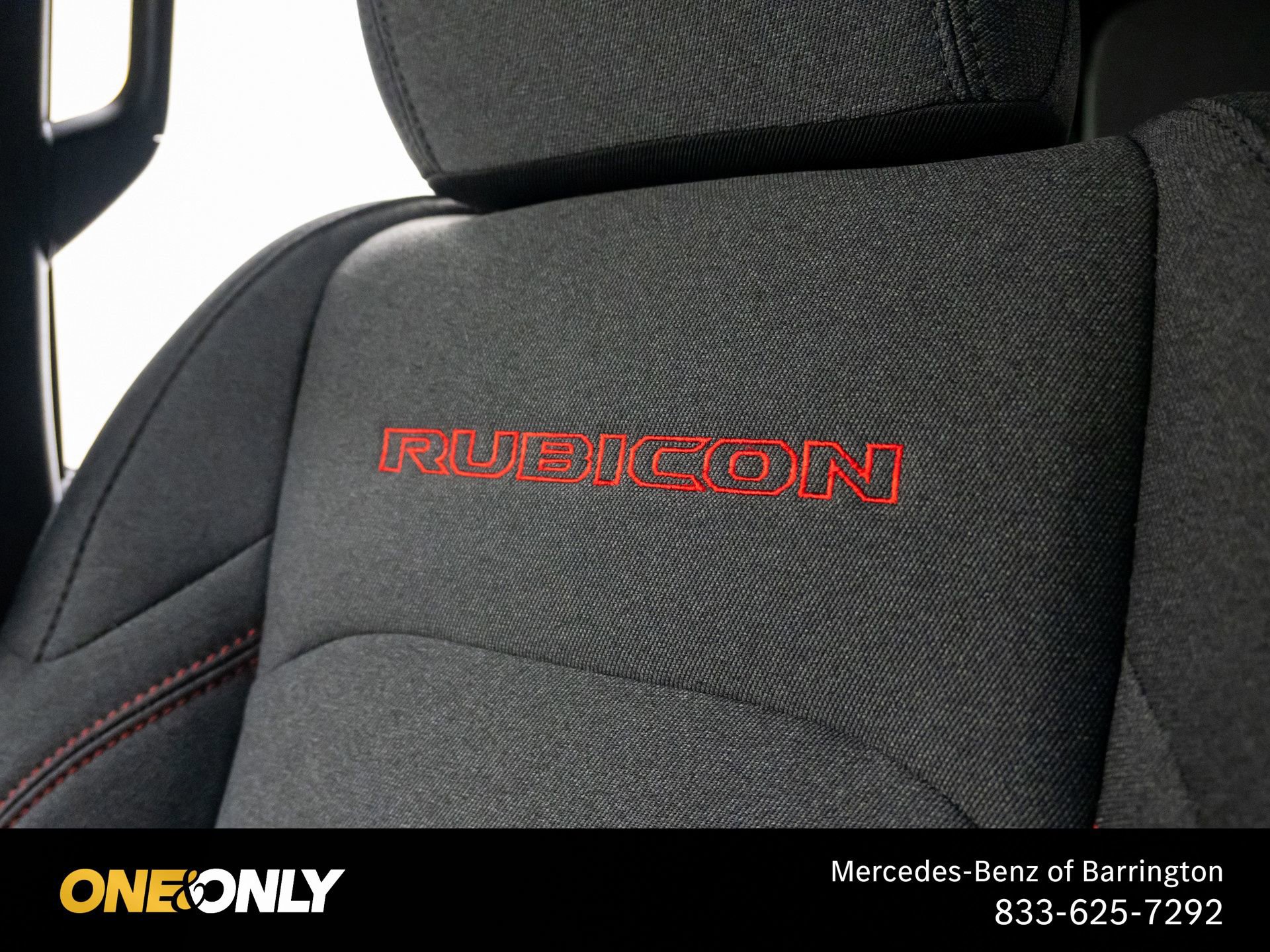 Used 2025 Jeep Wrangler Unlimited Rubicon w/ XTREMEE 35" Tire Package AWD/4WD image 29