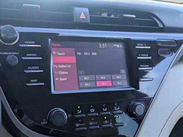 Used 2019 Toyota Camry LE FWD image 17