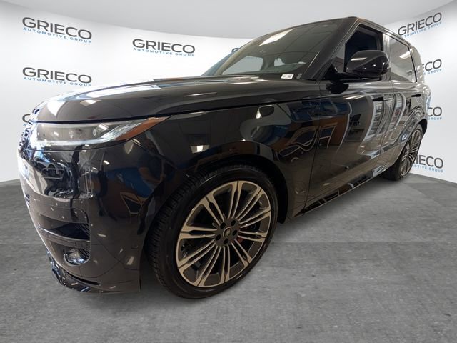 Used 2024 Land Rover Range Rover Sport Dynamic SE image 3