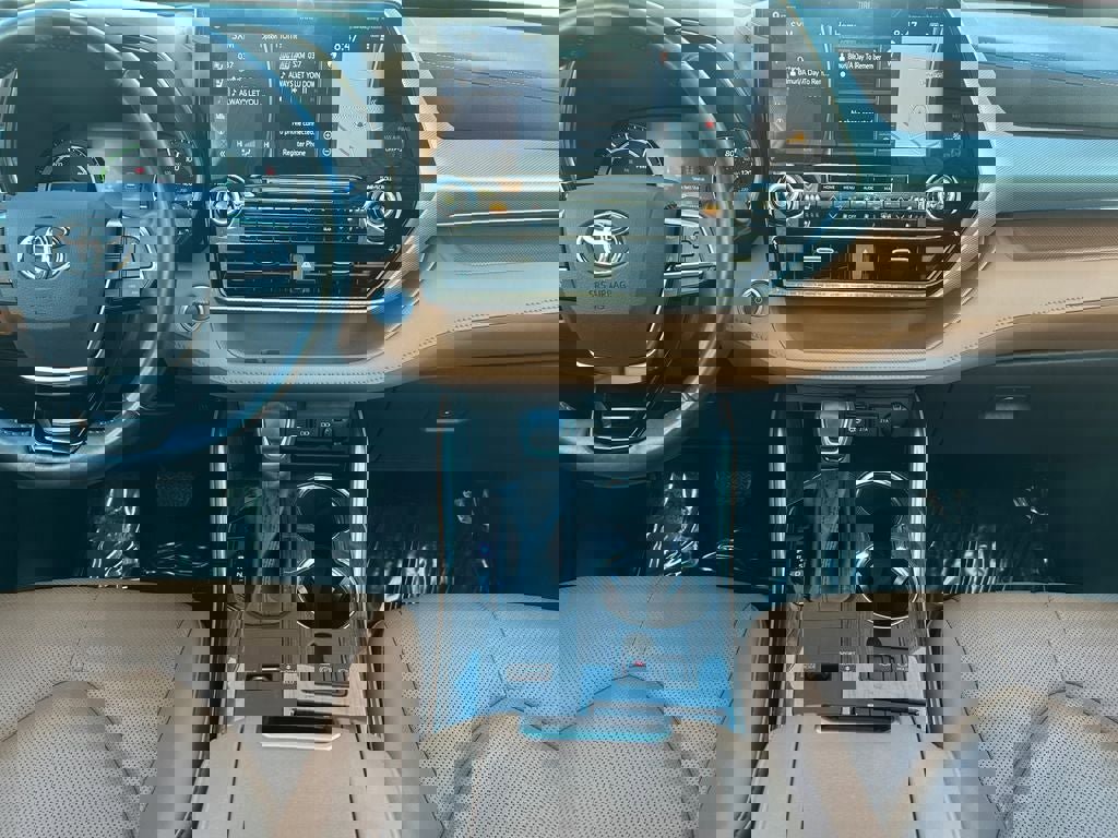 Used 2020 Toyota Highlander Platinum image 12