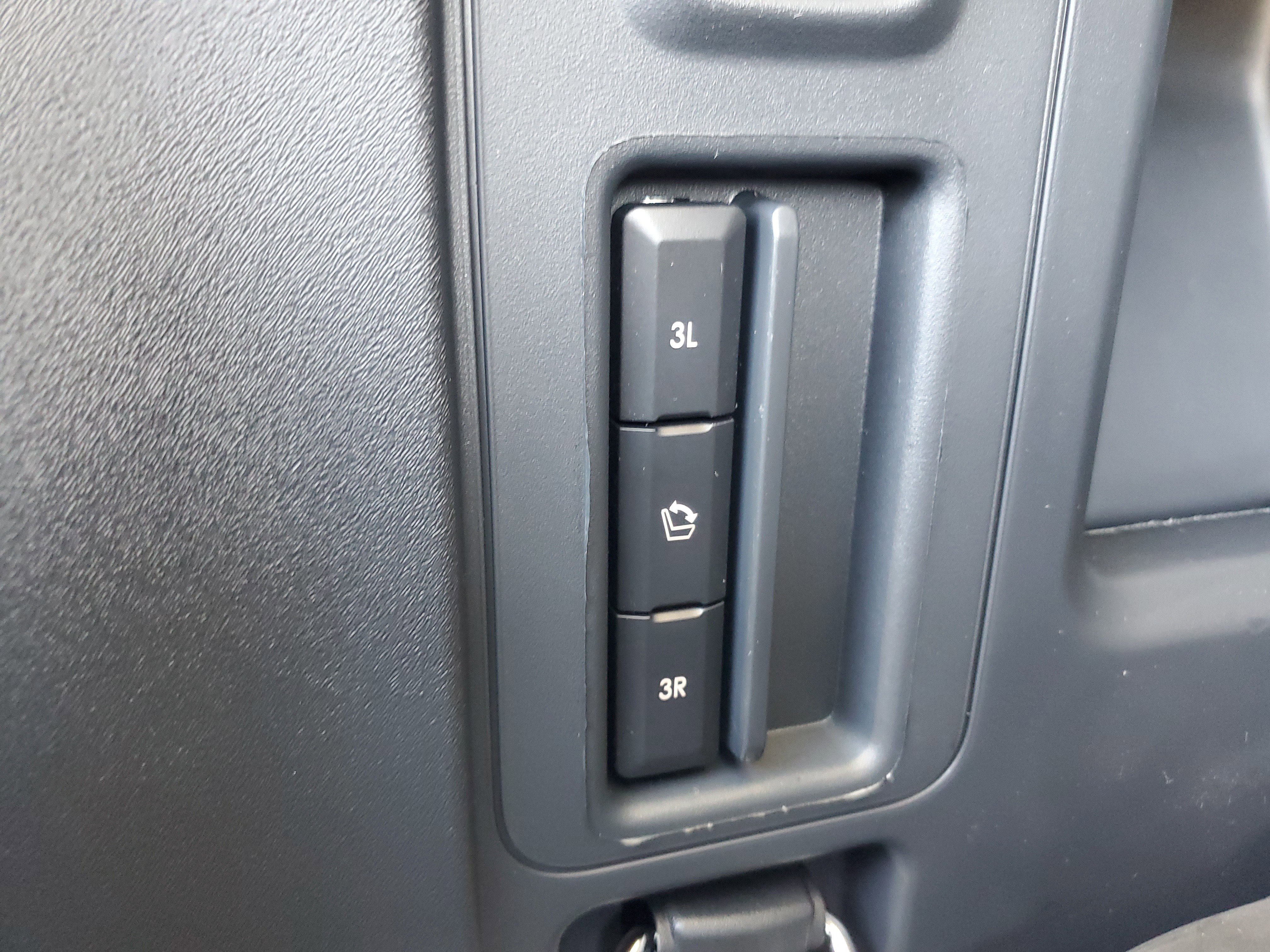 New 2026 Lincoln Navigator Reserve AWD/4WD image 33