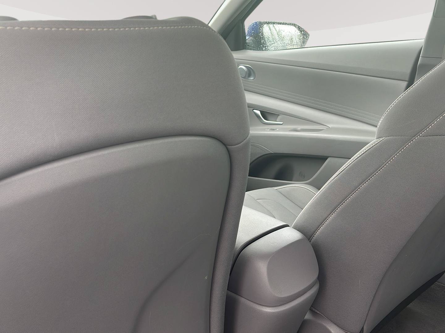 Certified 2023 Hyundai Elantra SEL FWD image 17