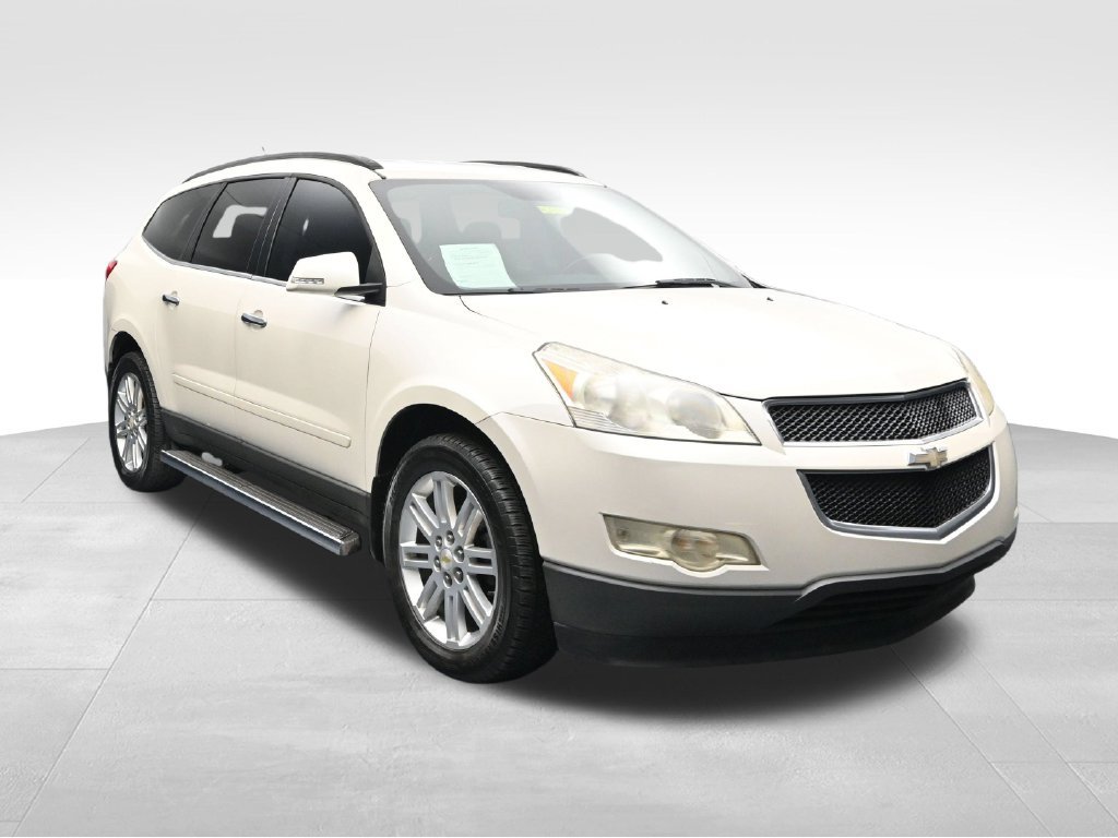 Used 2011 Chevrolet Traverse LT w/ White Premiere Package FWD image 7