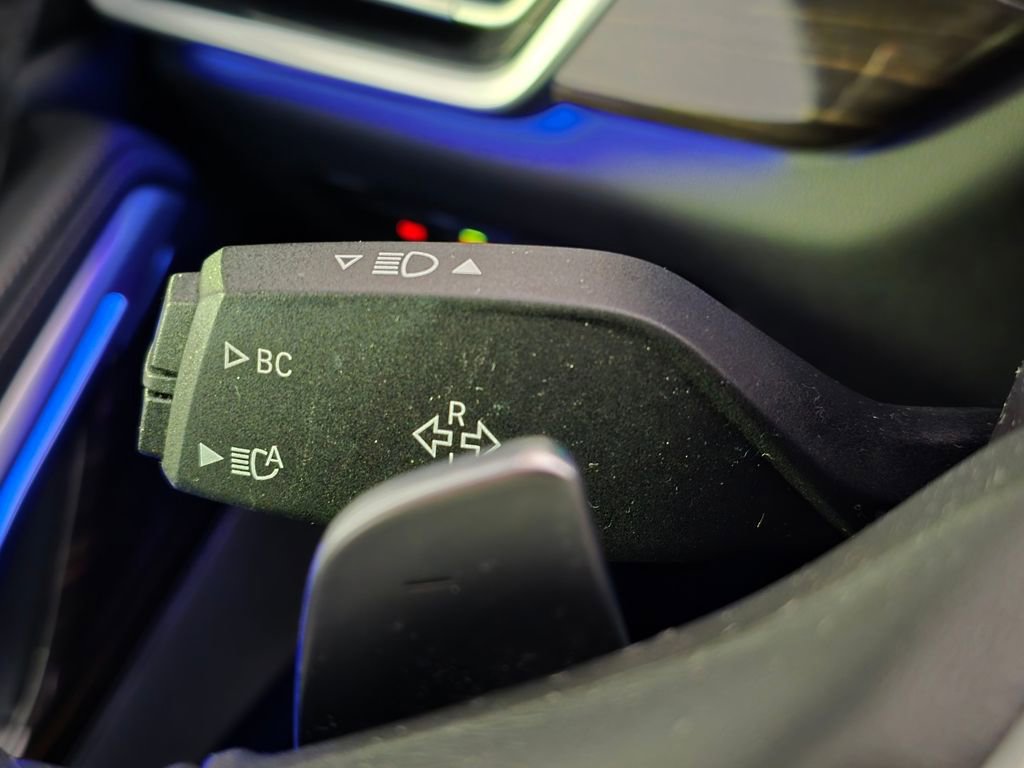 Certified 2023 BMW X6 xDrive40i w/ Premium Package image 22