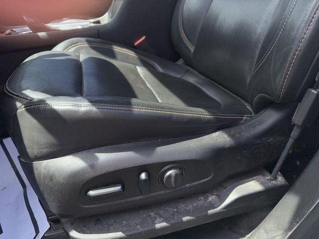 Used 2019 Chevrolet Traverse Premier w/ Redline Edition AWD/4WD image 30