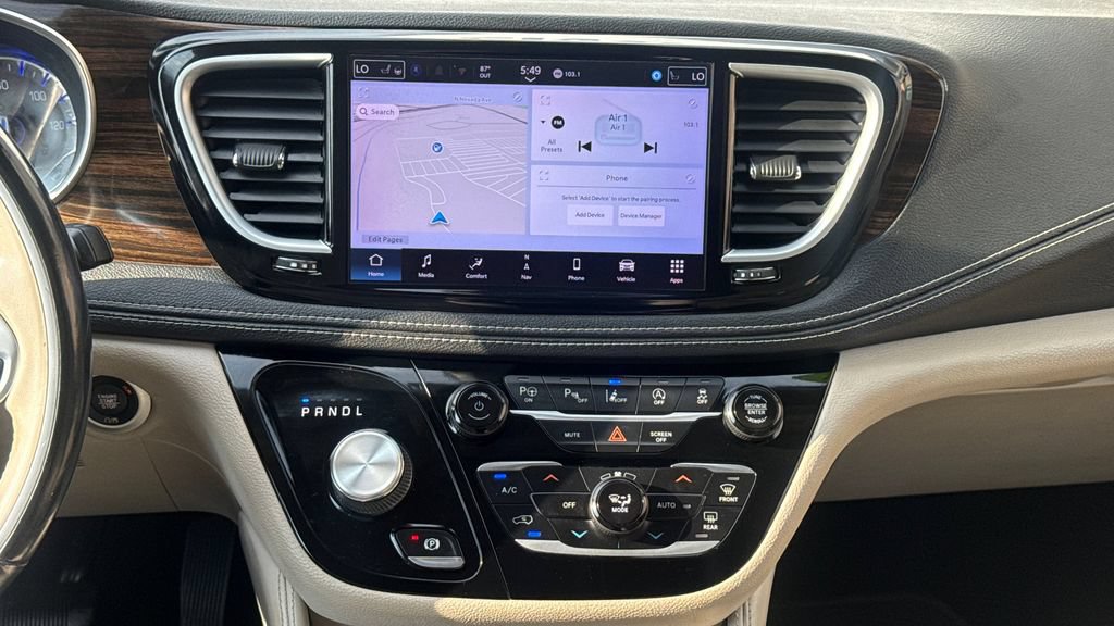 Used 2021 Chrysler Pacifica Limited w/ Premium & Safety Sphere Group AWD/4WD image 21