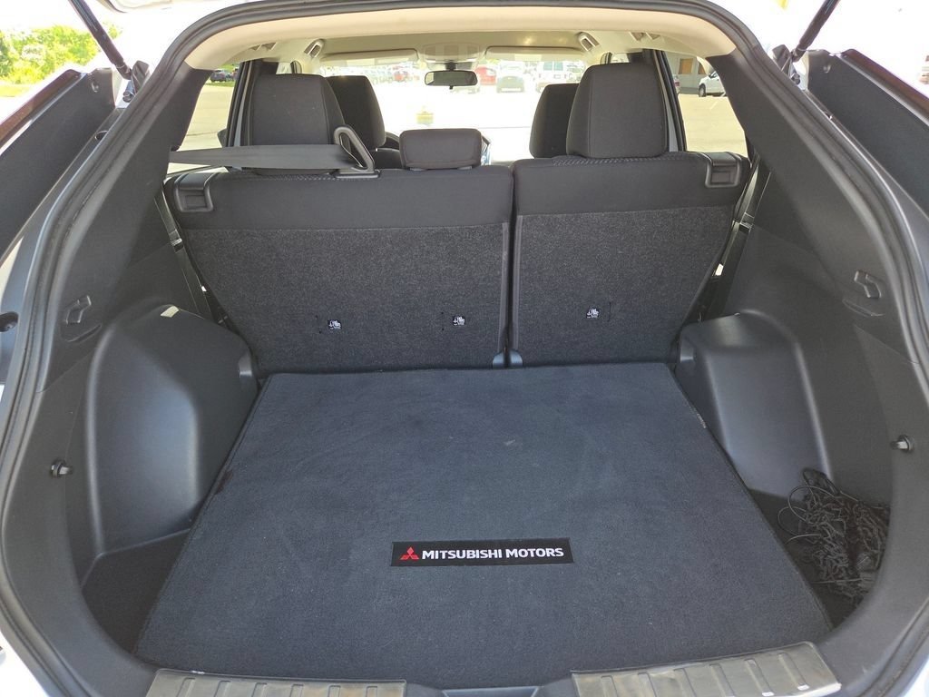 Used 2023 Mitsubishi Eclipse Cross ES AWD/4WD image 24