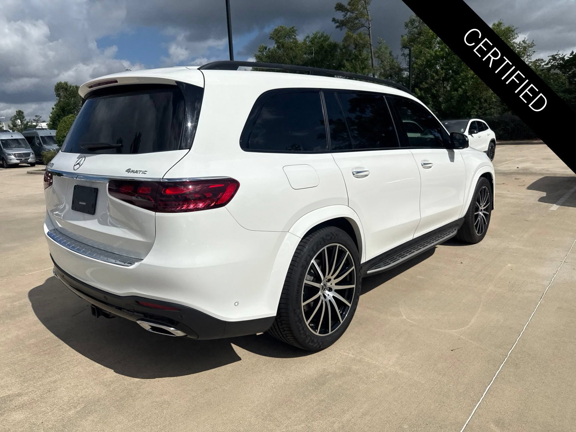 Certified 2024 Mercedes-Benz GLS 450 4MATIC image 4