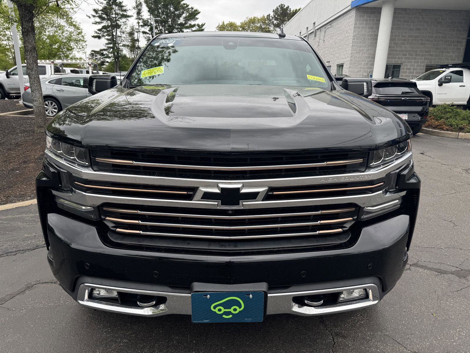 Certified 2021 Chevrolet Silverado 1500 High Country w/ Technology Package AWD/4WD image 2