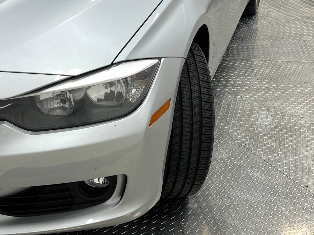 Used 2013 BMW 328i xDrive Sedan AWD/4WD image 37