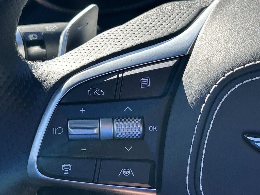 Used 2025 Genesis G70 3.3T Advanced w/ Sport Prestige Package image 29