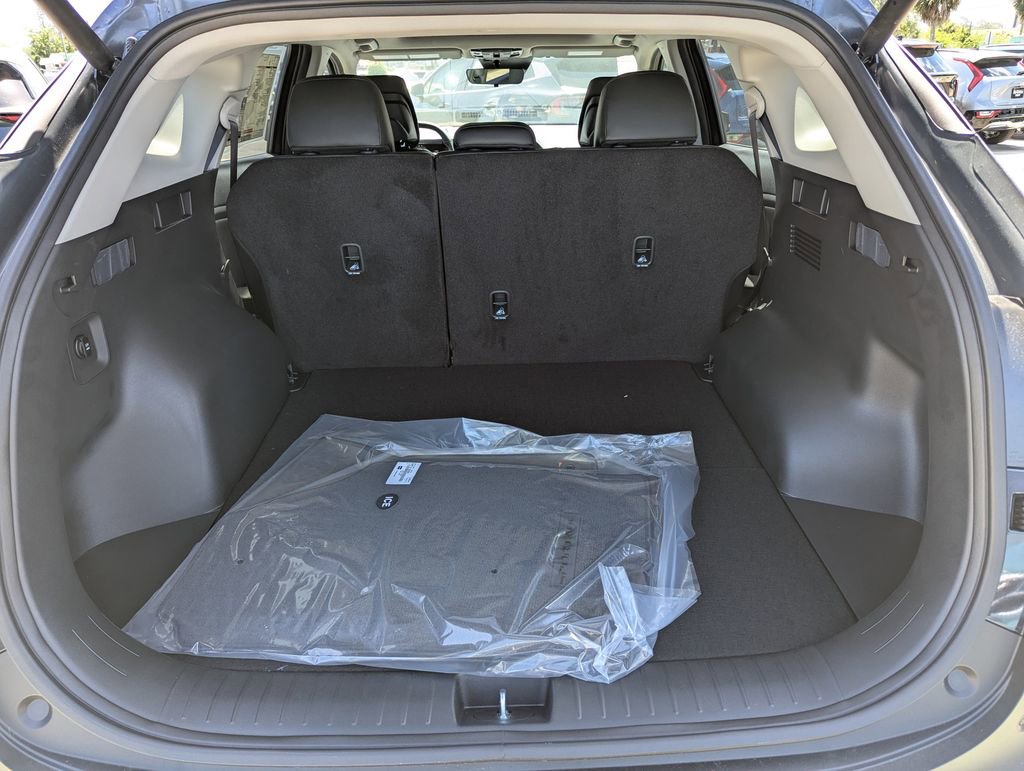 New 2026 Kia Sportage EX image 10