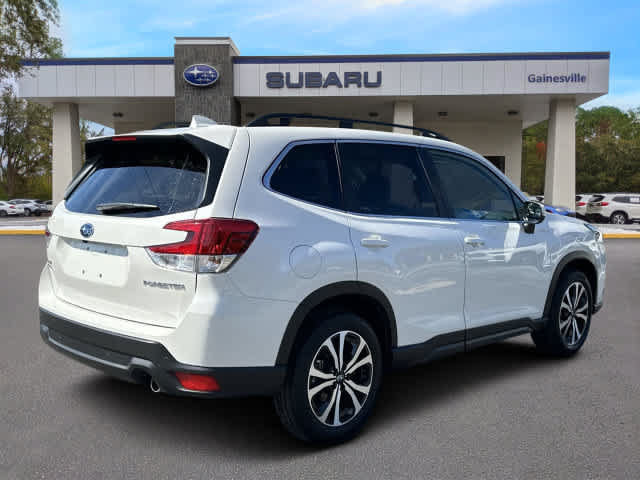 Used 2023 Subaru Forester Limited AWD/4WD image 6