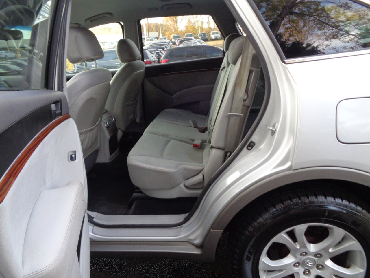 Used 2011 Hyundai Veracruz GLS image 14