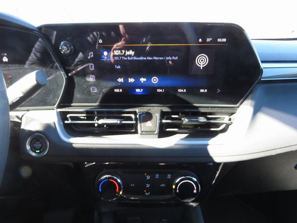 Used 2024 Chevrolet TrailBlazer LT w/ Driver Confidence Package image 26