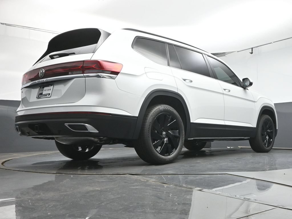 New 2026 Volkswagen Atlas SE FWD image 39