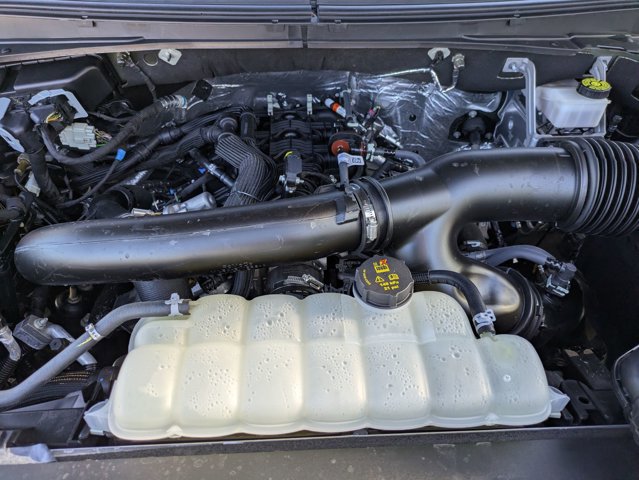 Used 2023 Ford Expedition Platinum AWD/4WD image 24