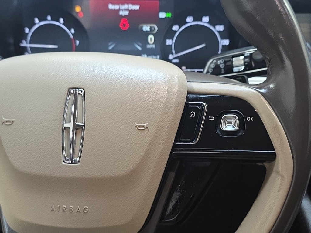 Used 2021 Lincoln Corsair Standard image 21