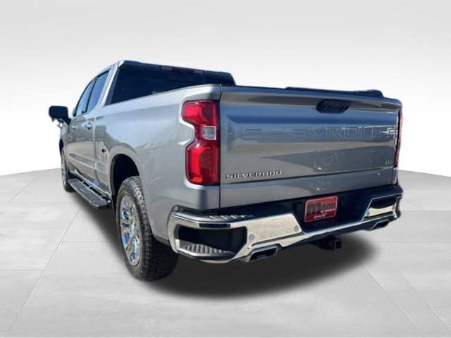 Used 2023 Chevrolet Silverado 1500 LTZ w/ LTZ Premium Package AWD/4WD image 4