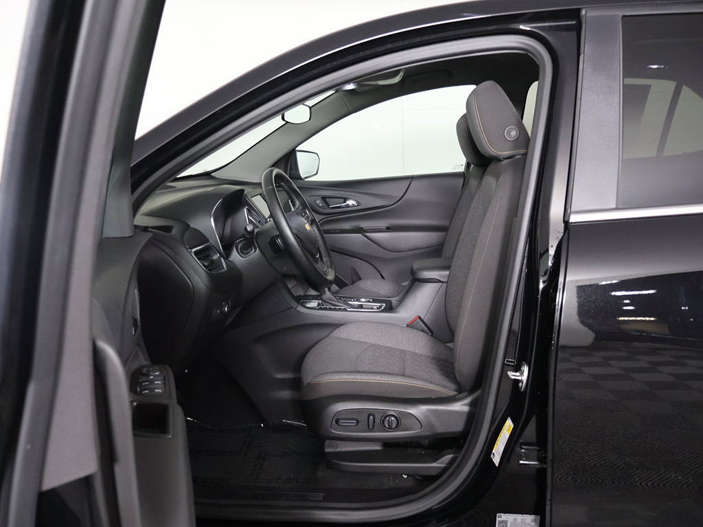 Used 2024 Chevrolet Equinox LT w/ LPO, Floor Liner Package FWD image 27