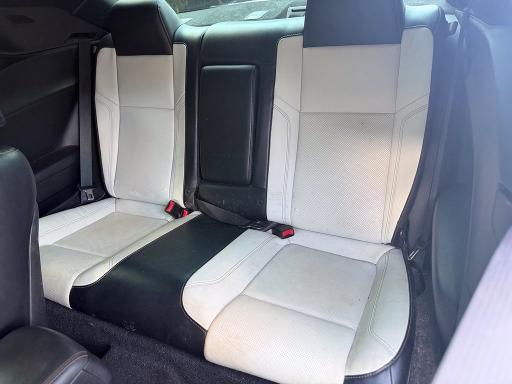 Used 2015 Dodge Challenger R/T Plus RWD image 12