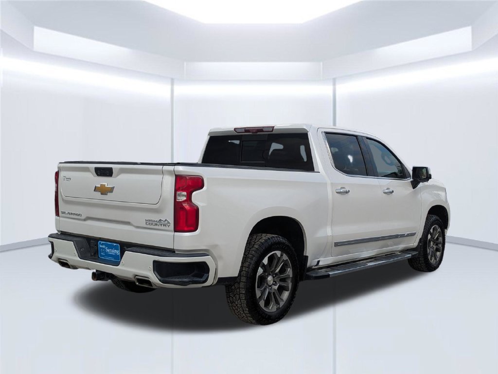 Used 2023 Chevrolet Silverado 1500 High Country w/ Technology Package AWD/4WD image 6