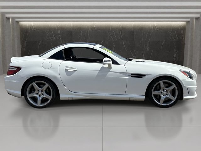 Used 2014 Mercedes-Benz SLK 250 image 7
