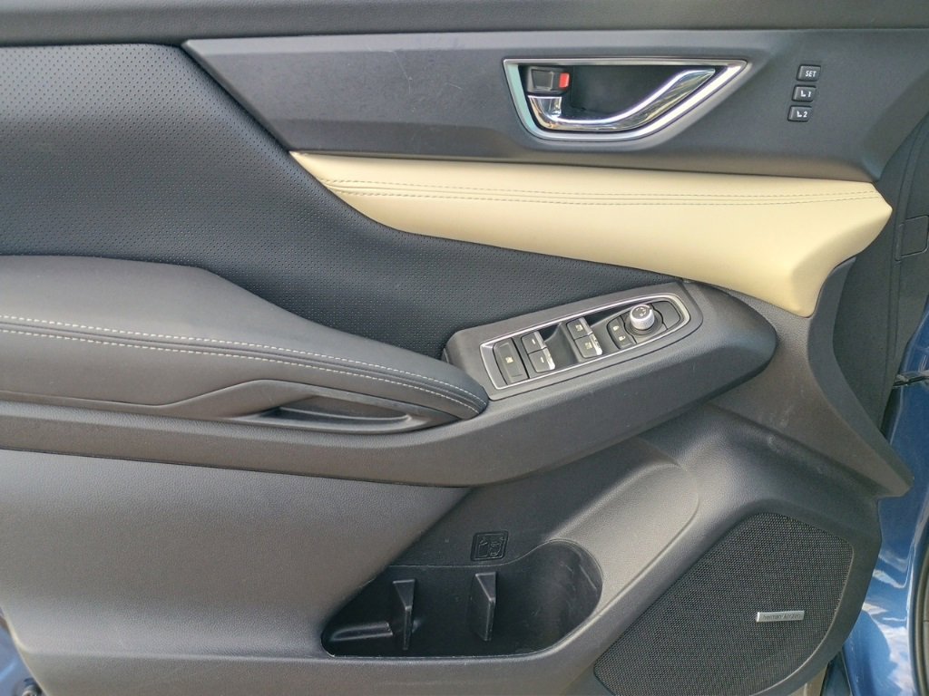 Used 2020 Subaru Ascent Limited w/ Technology Package image 11