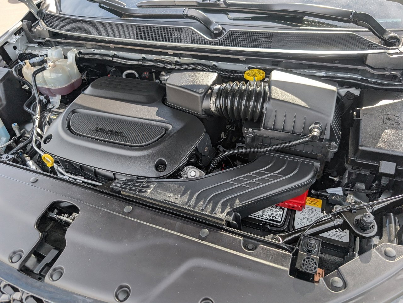 Used 2024 Chrysler Pacifica Touring image 20