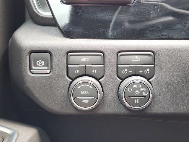 Used 2026 Chevrolet Silverado 1500 RST w/ RST Select Package AWD/4WD image 22