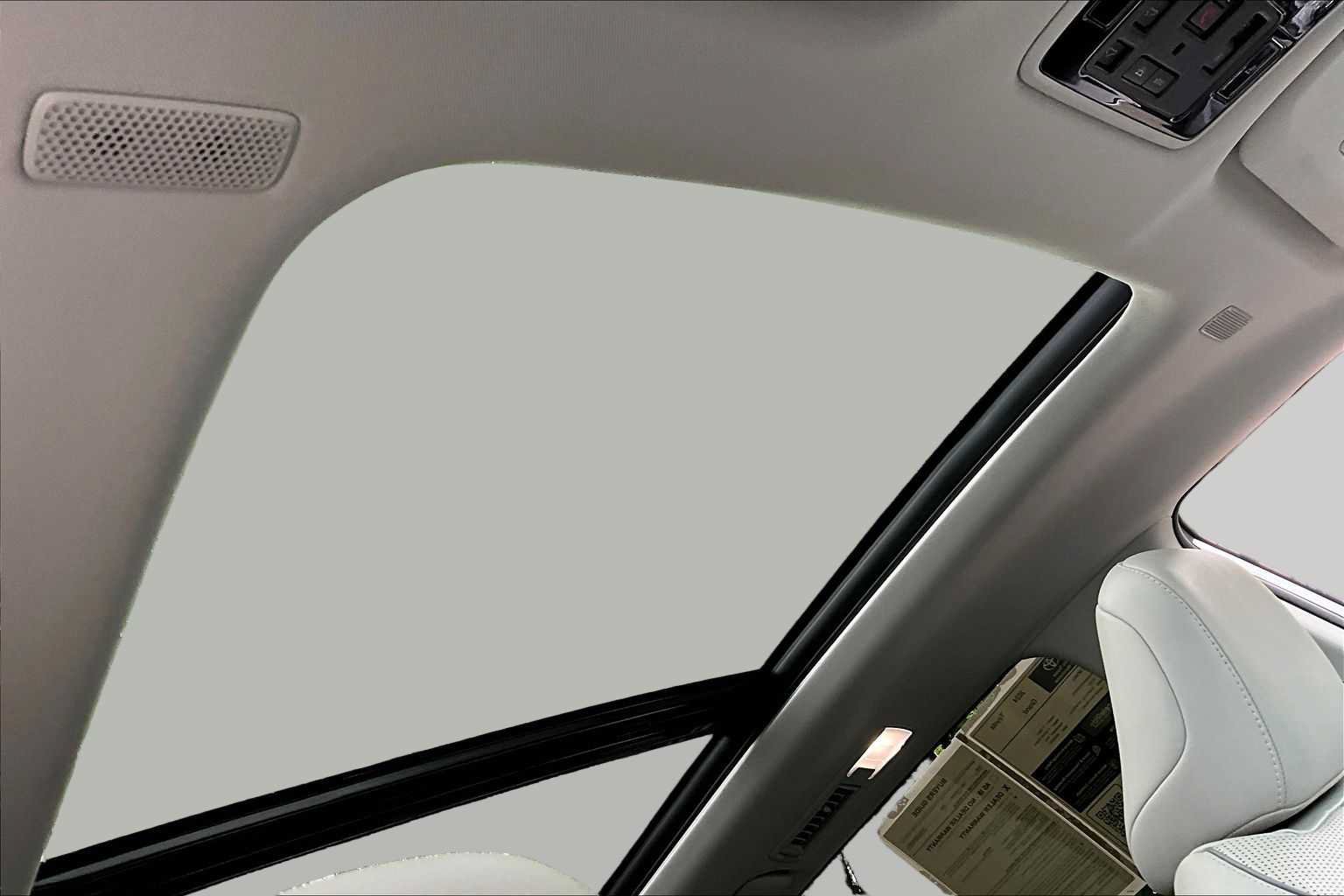 Certified 2024 Toyota Grand Highlander AWD image 14
