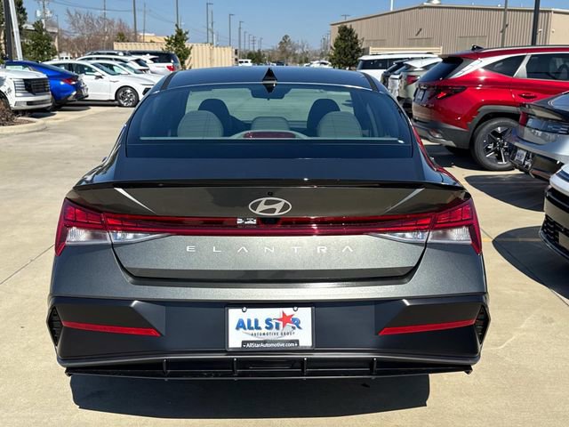 New 2026 Hyundai Elantra SEL Sport Premium w/ Cargo Package FWD image 9