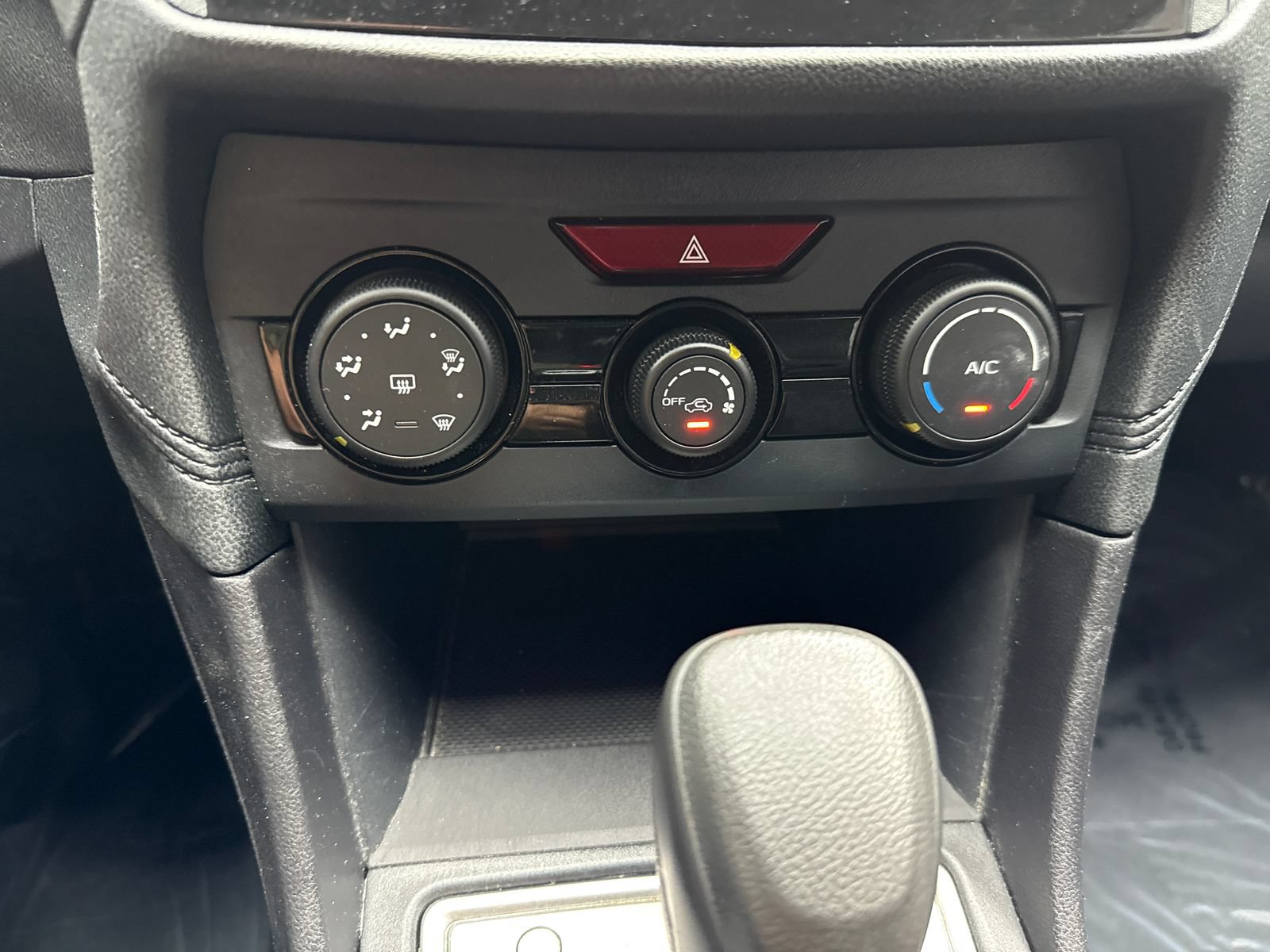 Used 2018 Subaru Impreza 2.0i AWD/4WD image 29