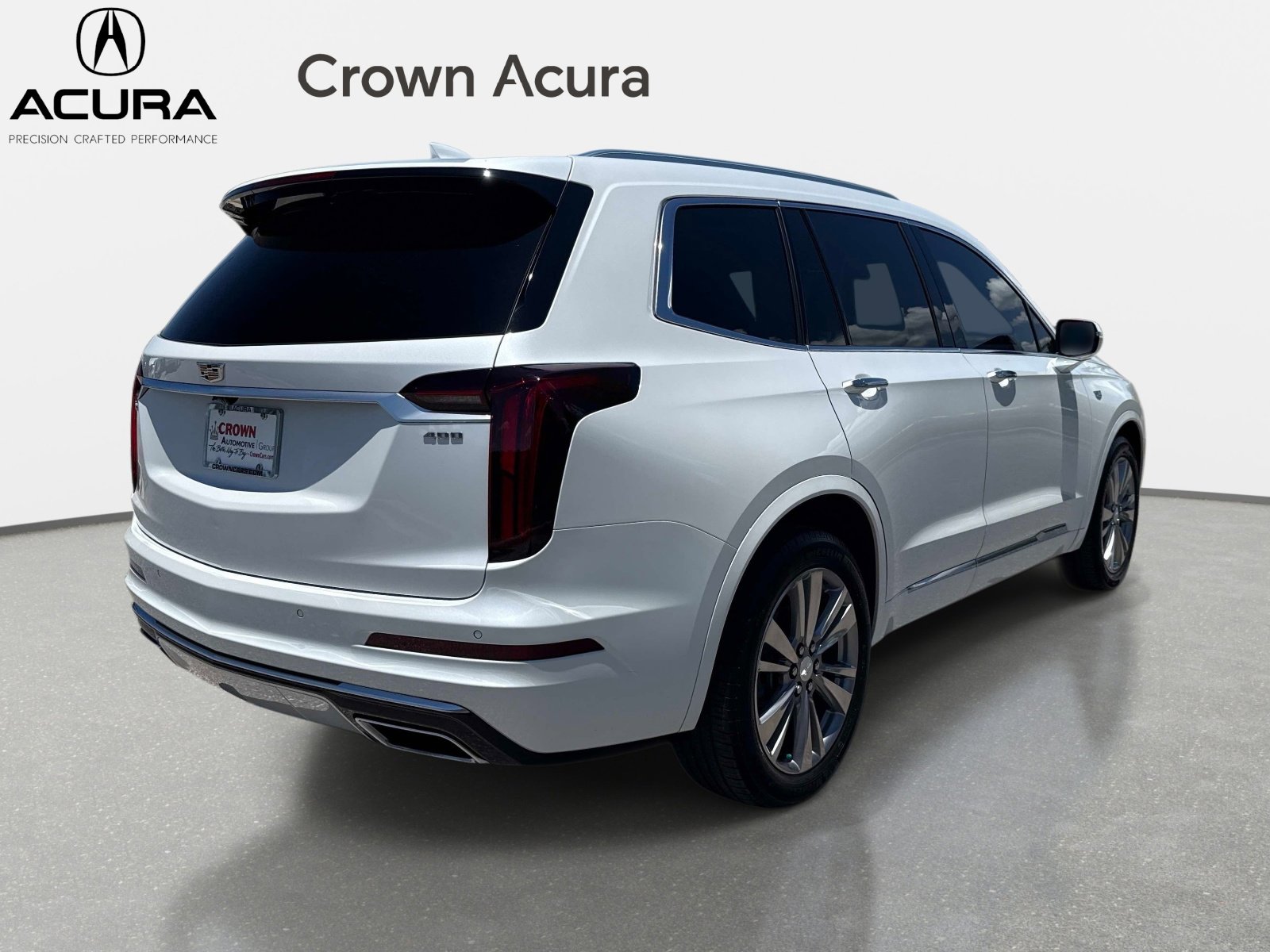 Used 2023 Cadillac XT6 Premium Luxury FWD image 5