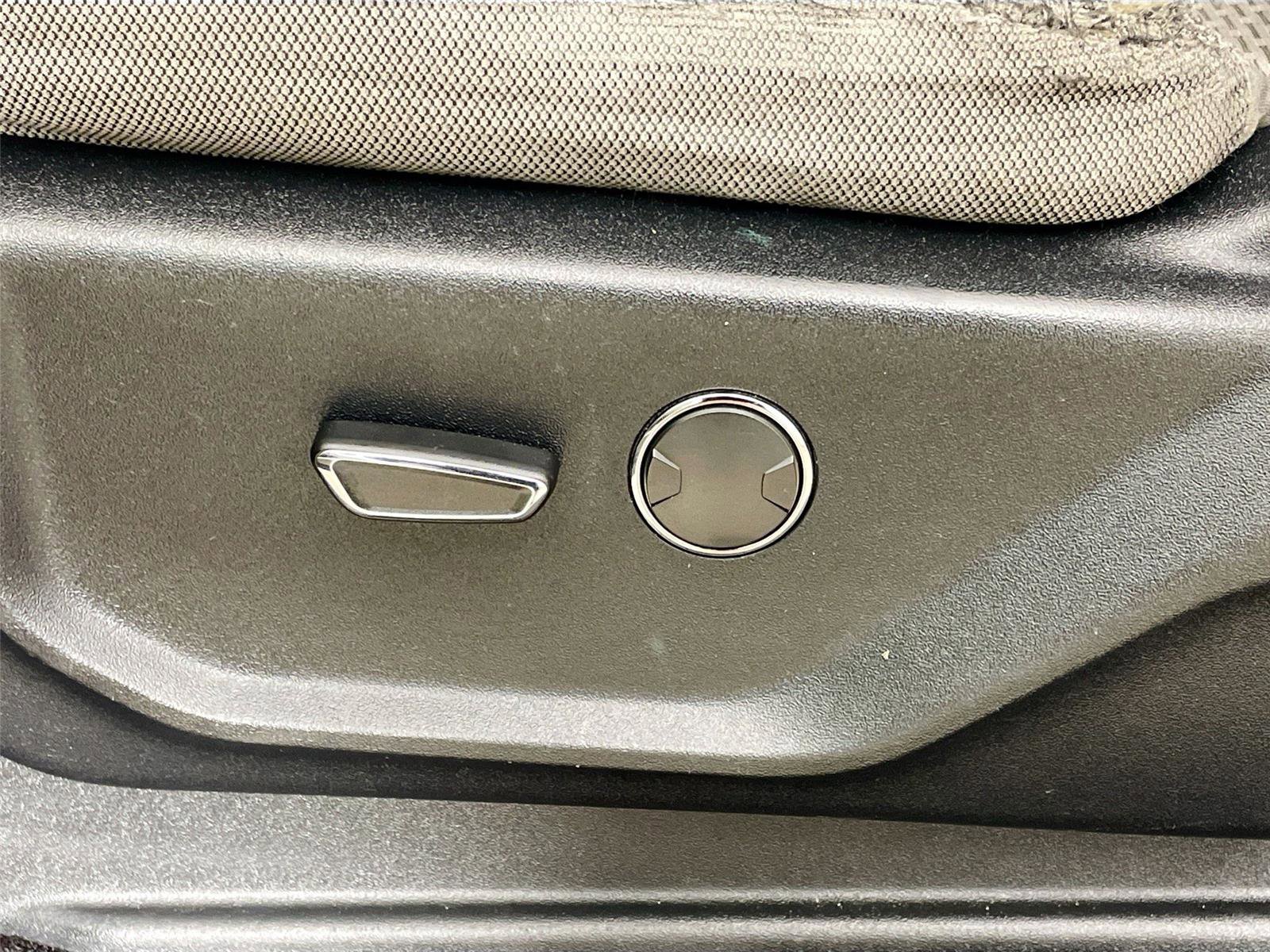 Used 2015 Ford F150 XLT w/ Equipment Group 301A Mid AWD/4WD image 20