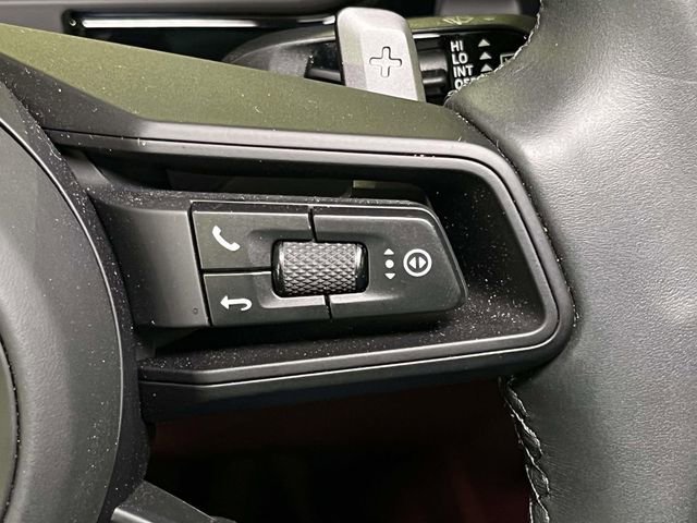 Certified 2025 Porsche Cayenne E-Hybrid image 38