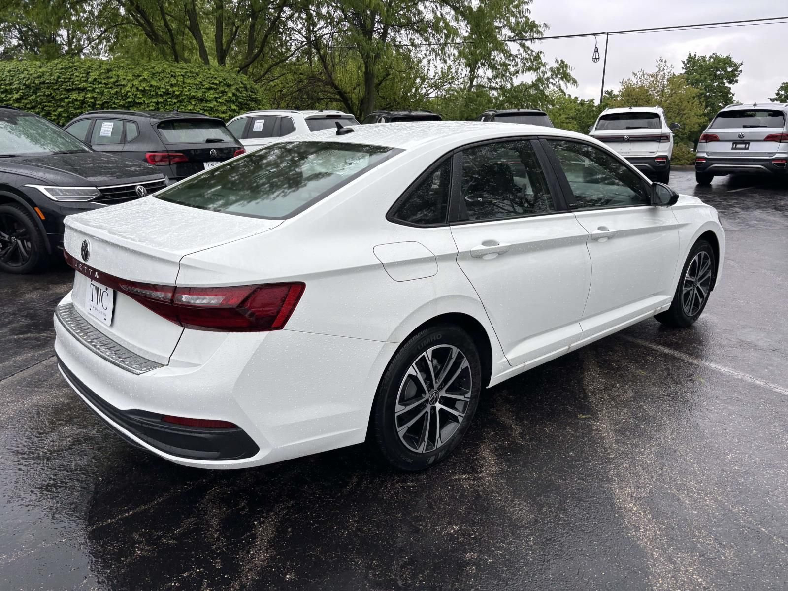 New 2026 Volkswagen Jetta Sport FWD image 5