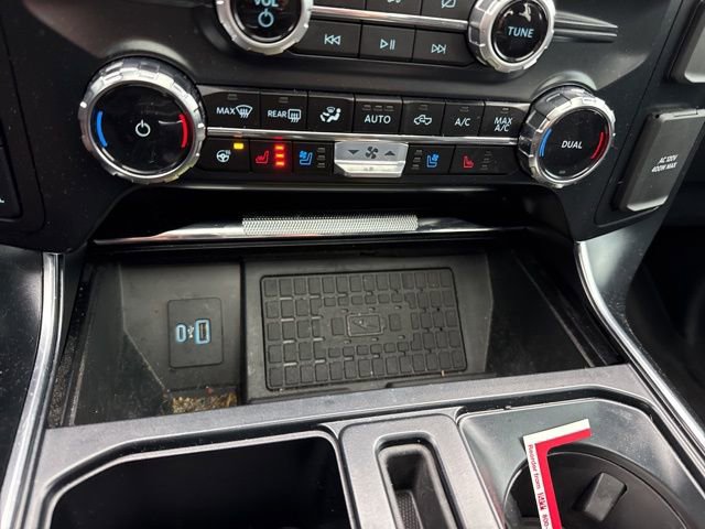 Used 2023 Ford F150 Raptor w/ Raptor Carbon Fibre Package image 30