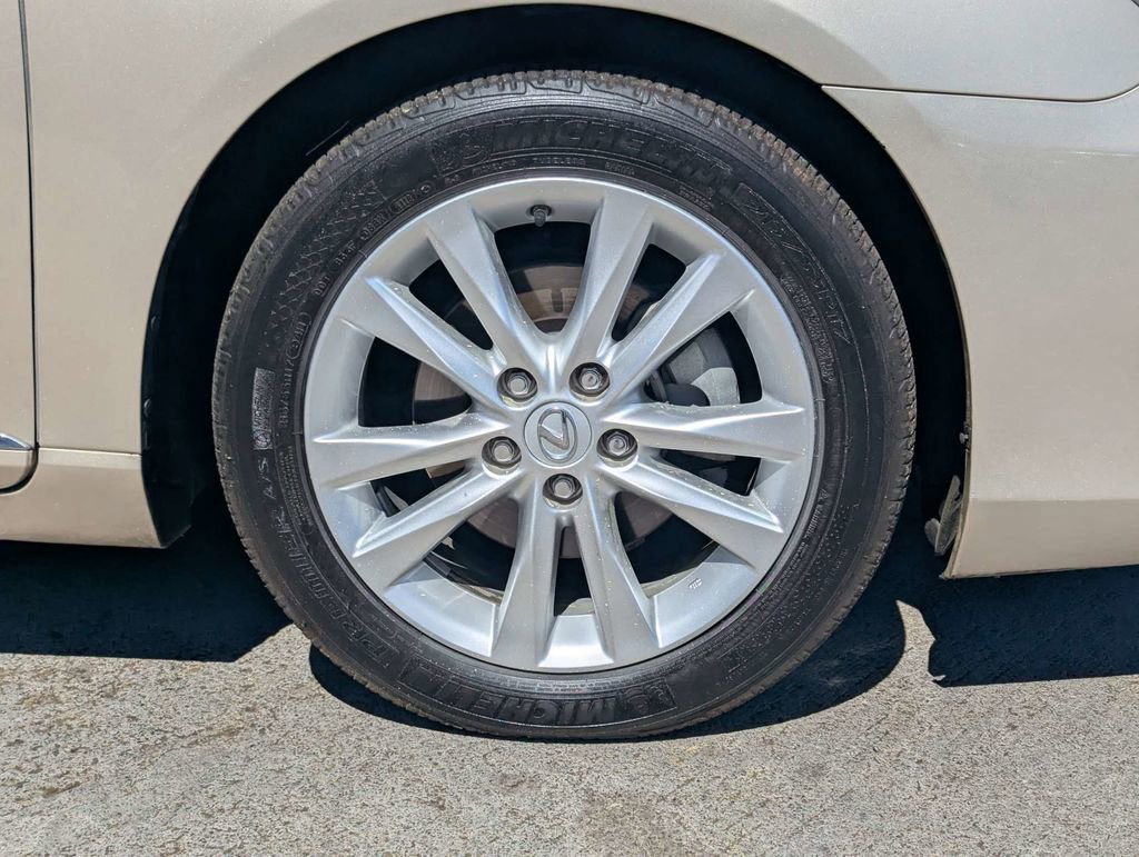 Used 2011 Lexus ES 350 image 11