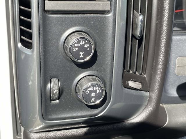Used 2016 Chevrolet Silverado 1500 LT w/ All Star Edition AWD/4WD image 19