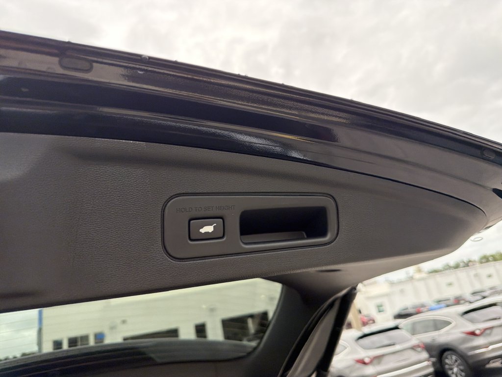 New 2026 Acura MDX w/ Technology Package FWD image 12