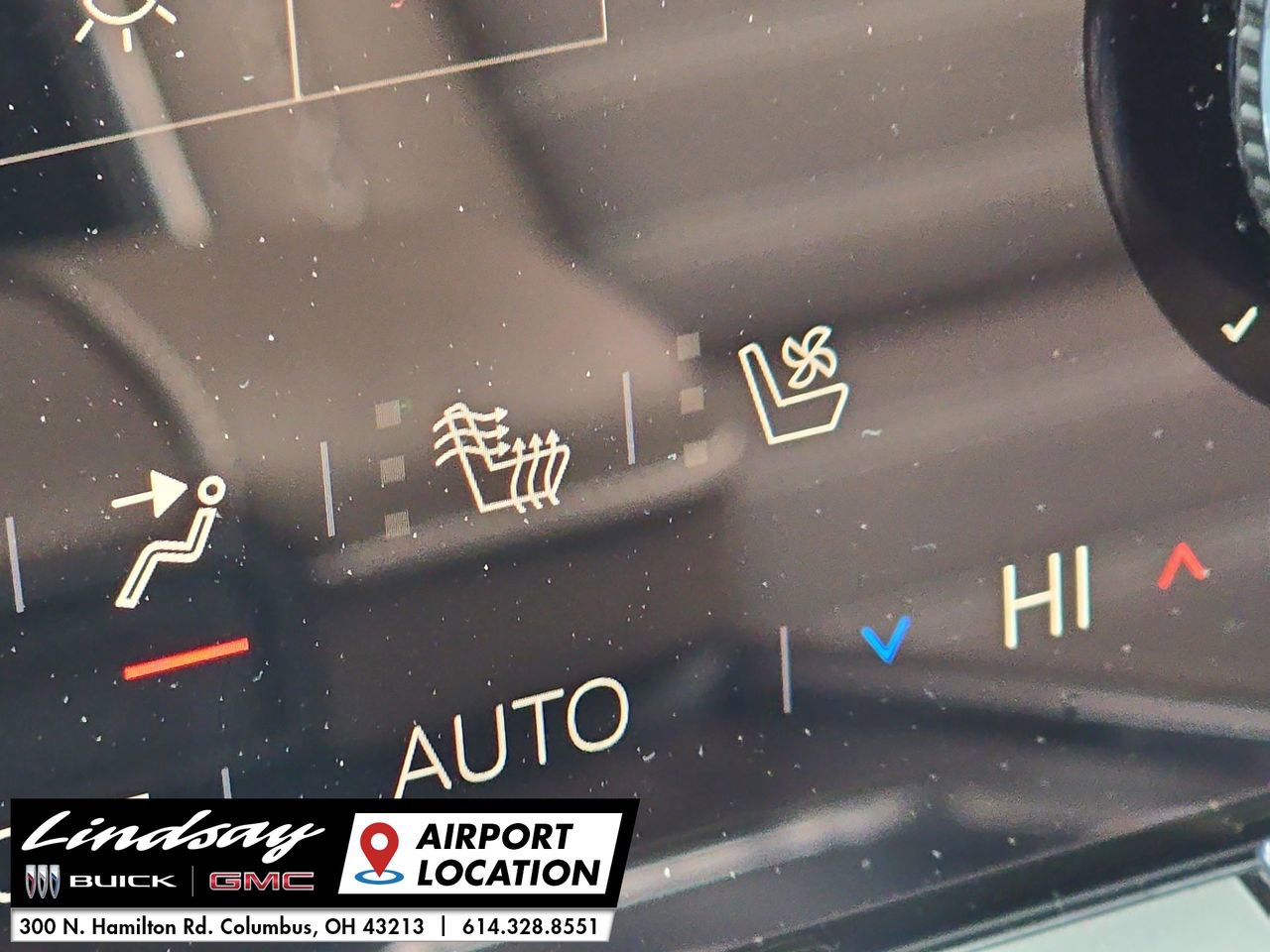 New 2026 GMC Acadia Denali Ultimate w/ LPO, Floor Liner Package image 38