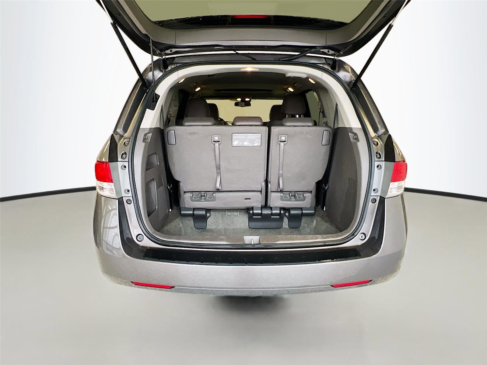 Used 2016 Honda Odyssey EX-L image 25