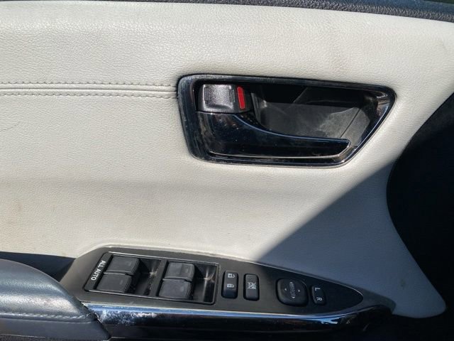 Used 2015 Toyota Avalon XLE FWD image 24