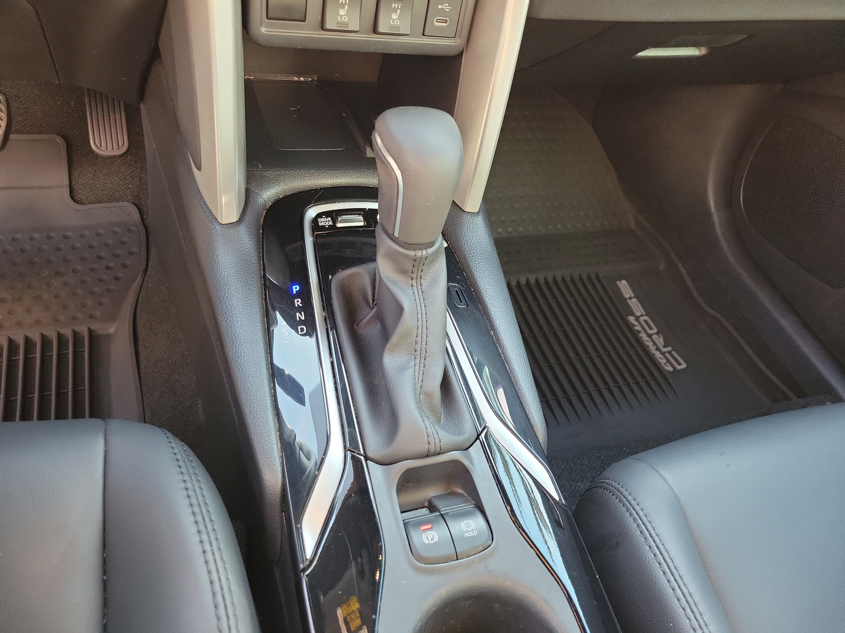 Used 2023 Toyota Corolla Cross AWD Hybrid w/ Convenience Package image 19