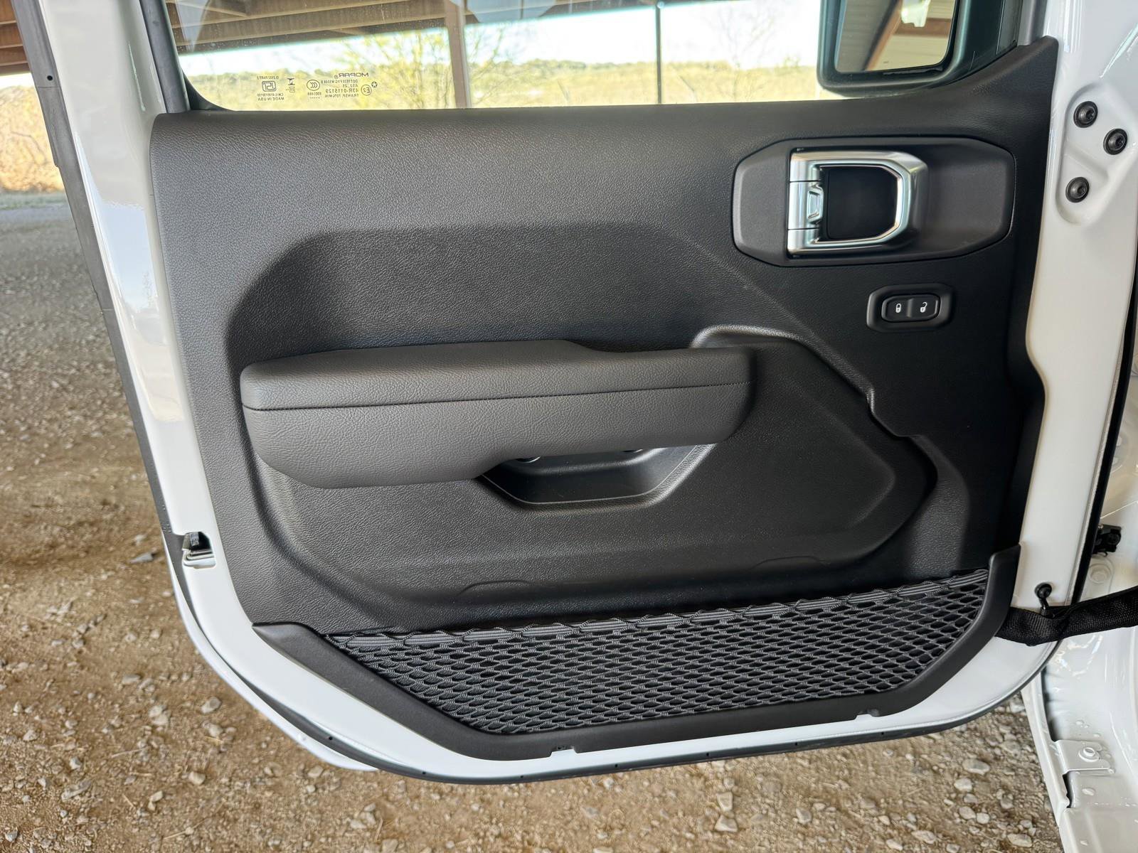 New 2026 Jeep Gladiator Sport image 20